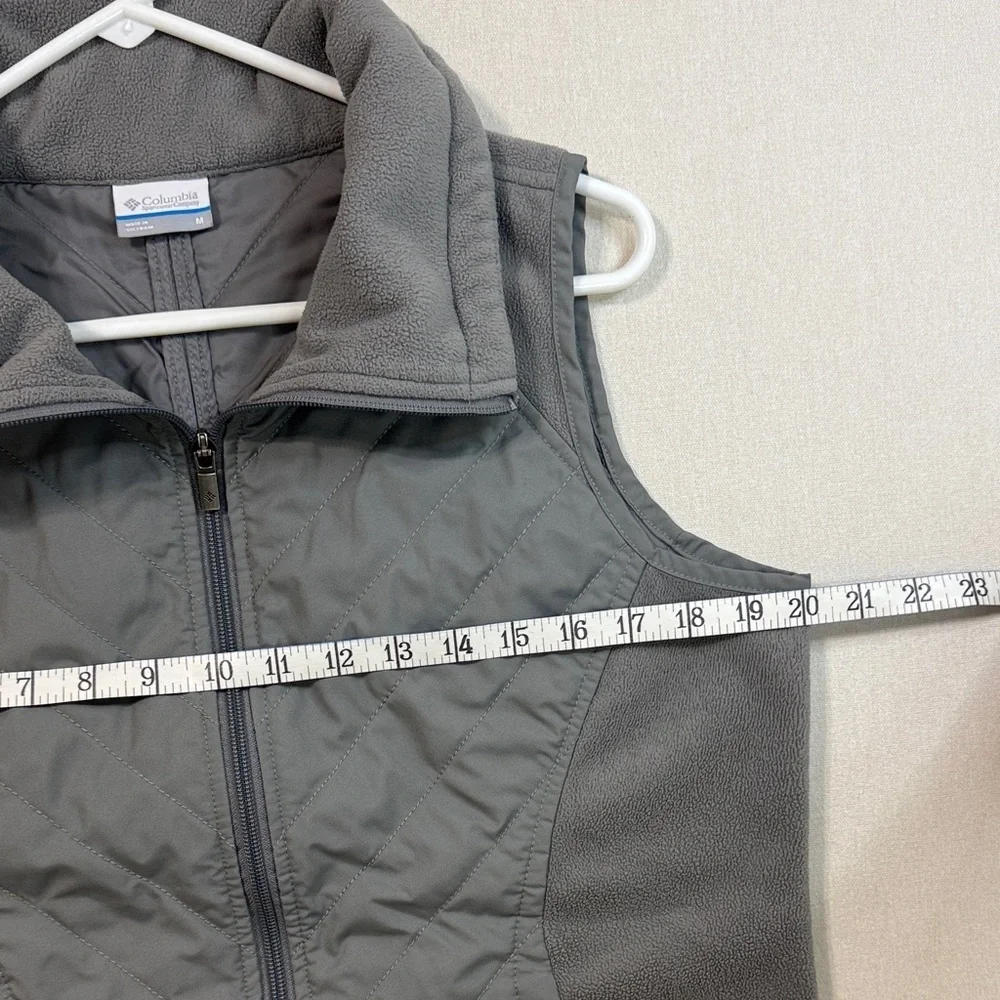 Columbia Women's Charcoal Quilted Vest